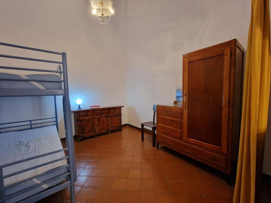 Silver Sands Finale Ligure - Traditional Apartment - 4 Beds & Terrace By The Beach Exterior foto