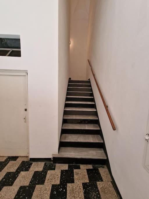 Silver Sands Finale Ligure - Traditional Apartment - 4 Beds & Terrace By The Beach Exterior foto